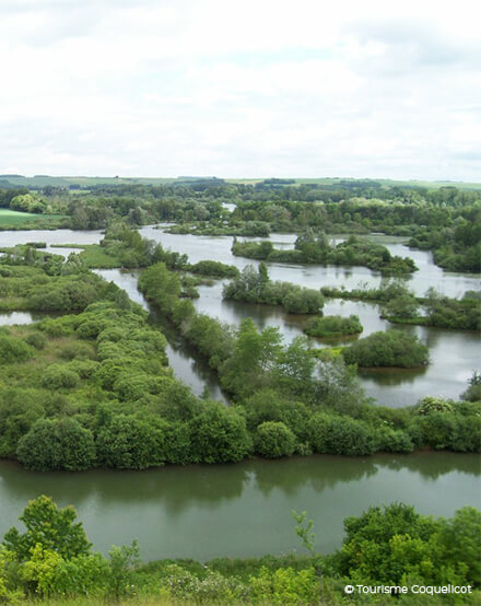 Vue aérienne des étangs de la Somme à proximité du camping La Herelle